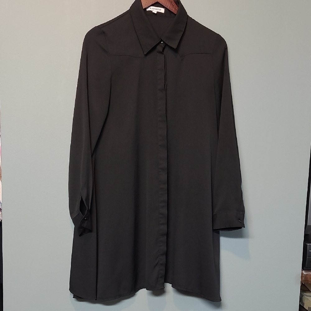 Glamorous Black Button-Up Long Shirt